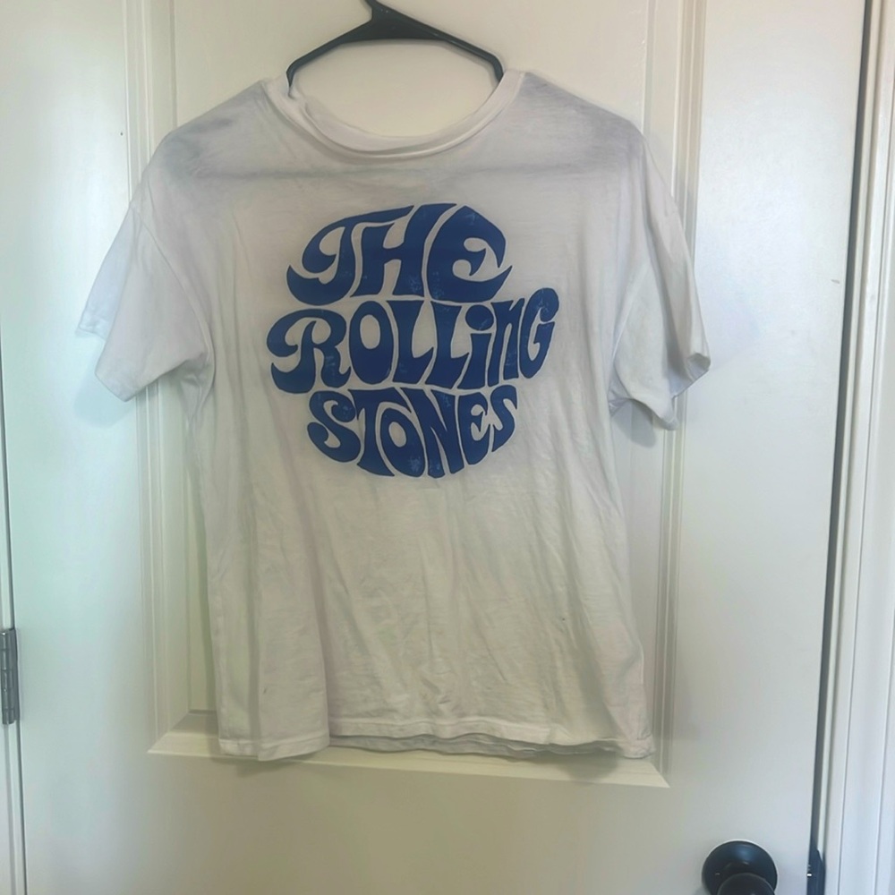 American eagle white T-shirt!